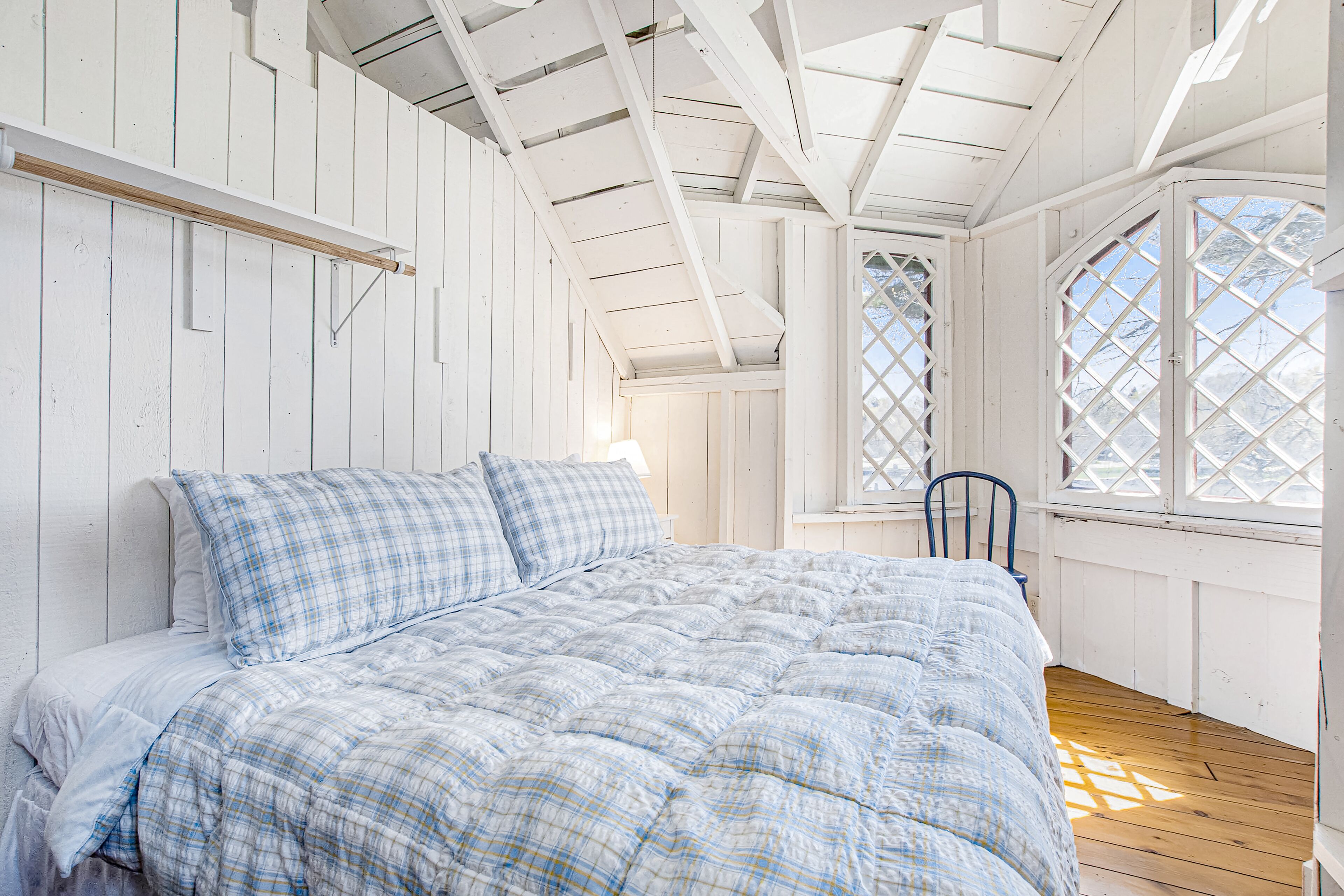 1 chambre, fer et planche à repasser, accès Internet, draps fournis