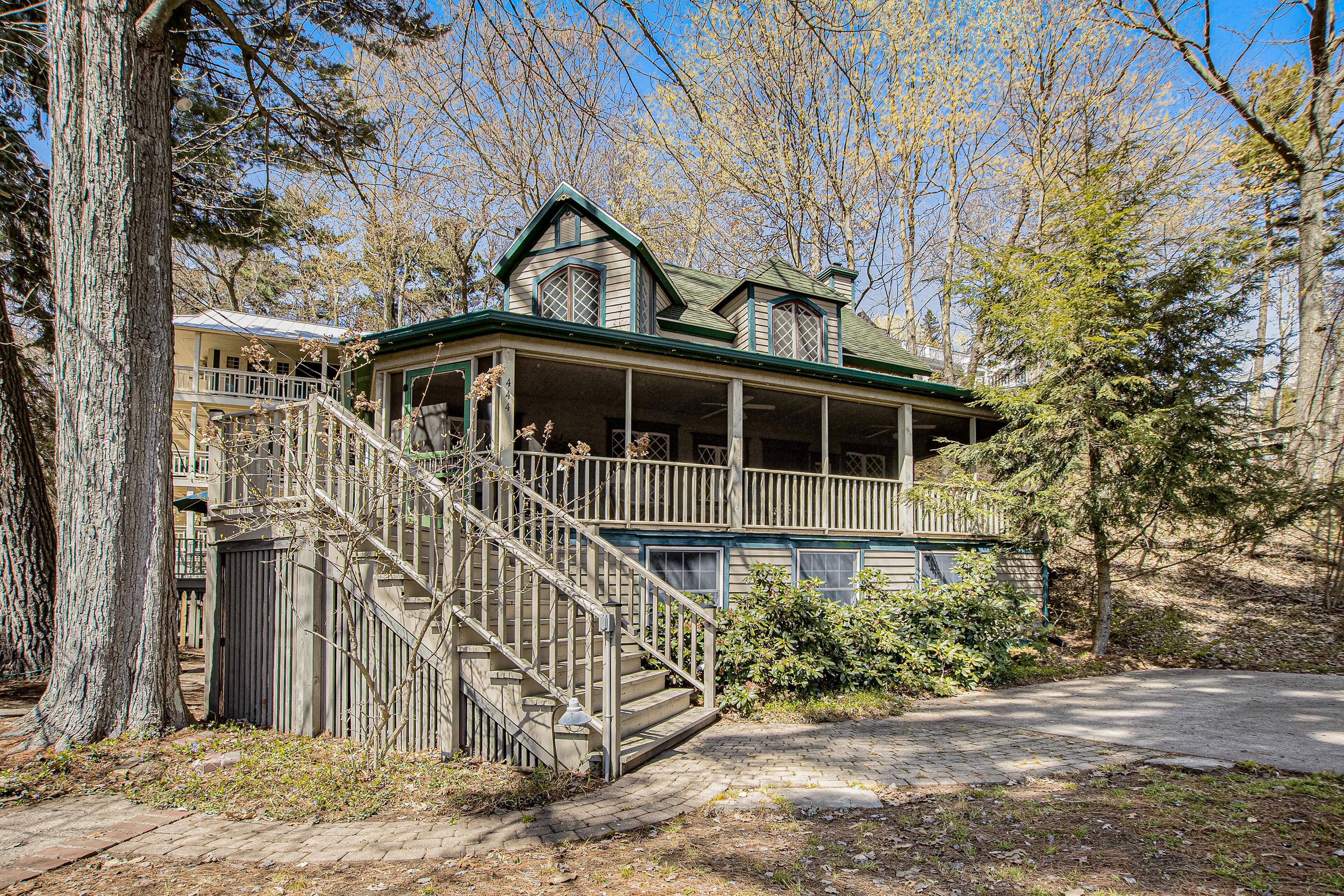 Calming Cottage on the River W/ Furnished Porch, Lofted Layout & Ideal Location
