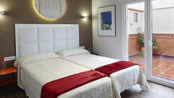 1 chambre, fer et planche à repasser, accès Internet, draps fournis