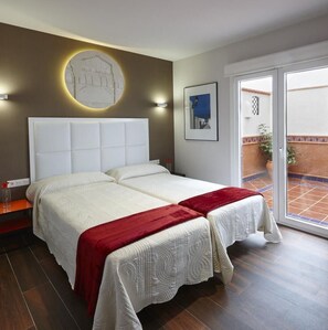 1 bedroom, iron/ironing board, Internet, bed sheets