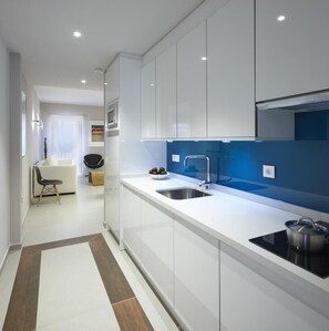 Fridge, microwave, coffee/tea maker, toaster