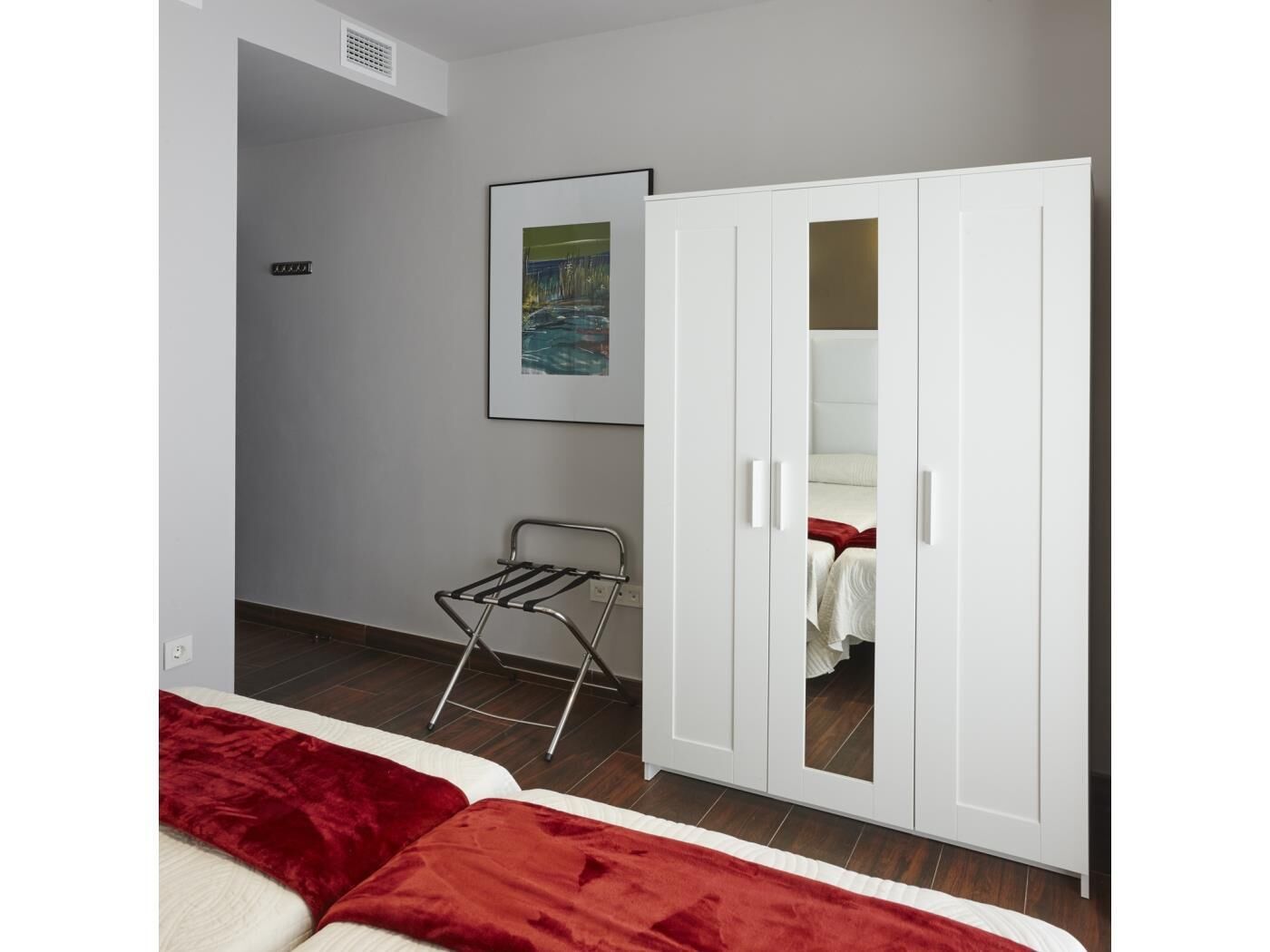 Modern, centrally located and with free car park