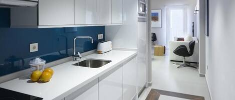 Fridge, microwave, coffee/tea maker, toaster