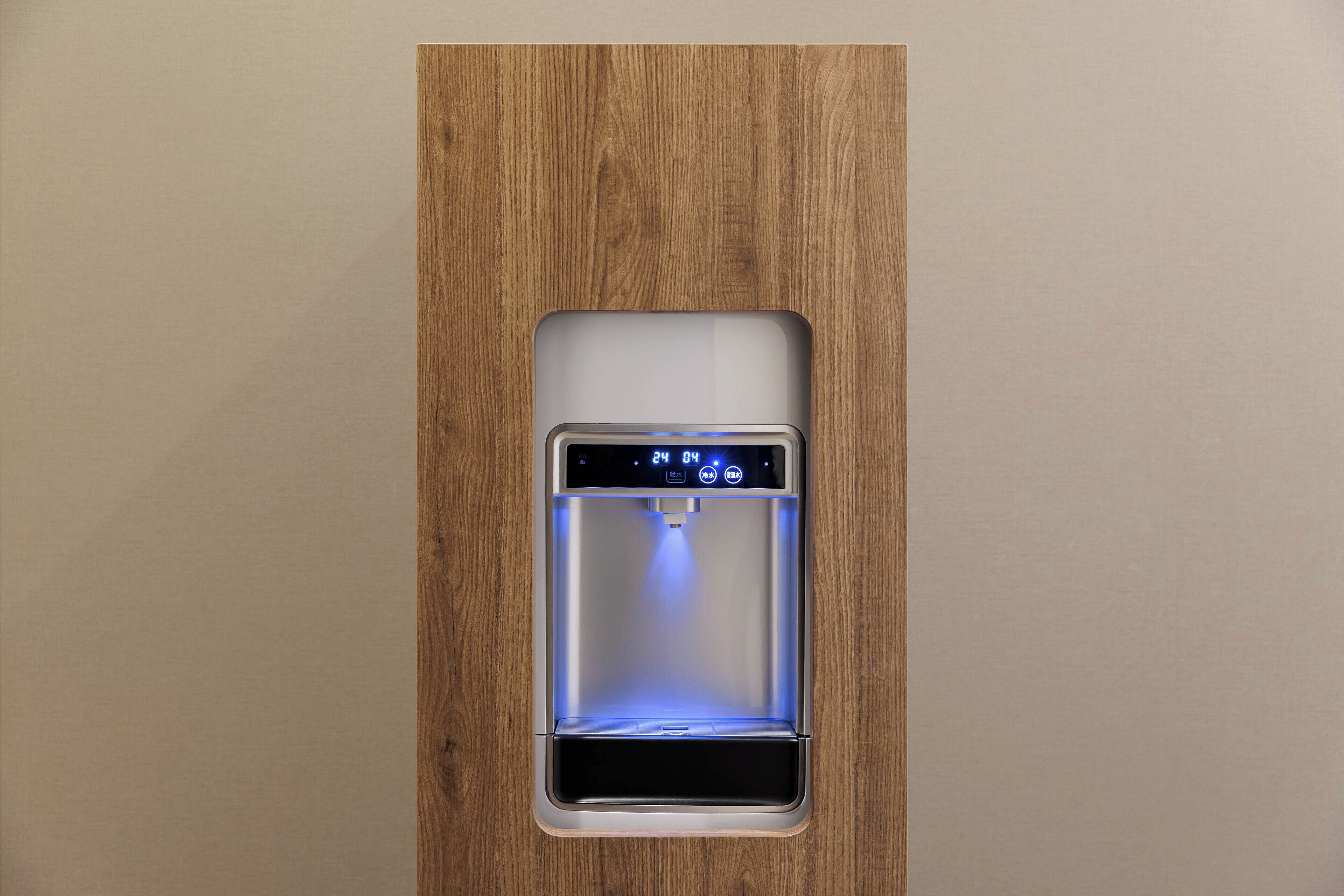 desk, laptop workspace, free wifi, bed sheets