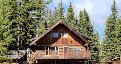 Private location on Beautiful Sheridan Lake