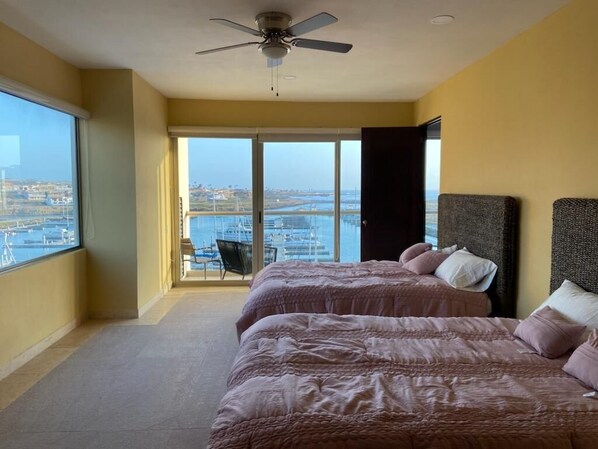 3 bedrooms, travel cot, WiFi, bed sheets