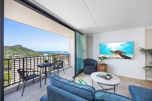 Interior - 31FL Newly Renovated w/ Diamond Head View (Honolulu)