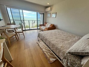 1 bedroom, desk, travel cot, free WiFi