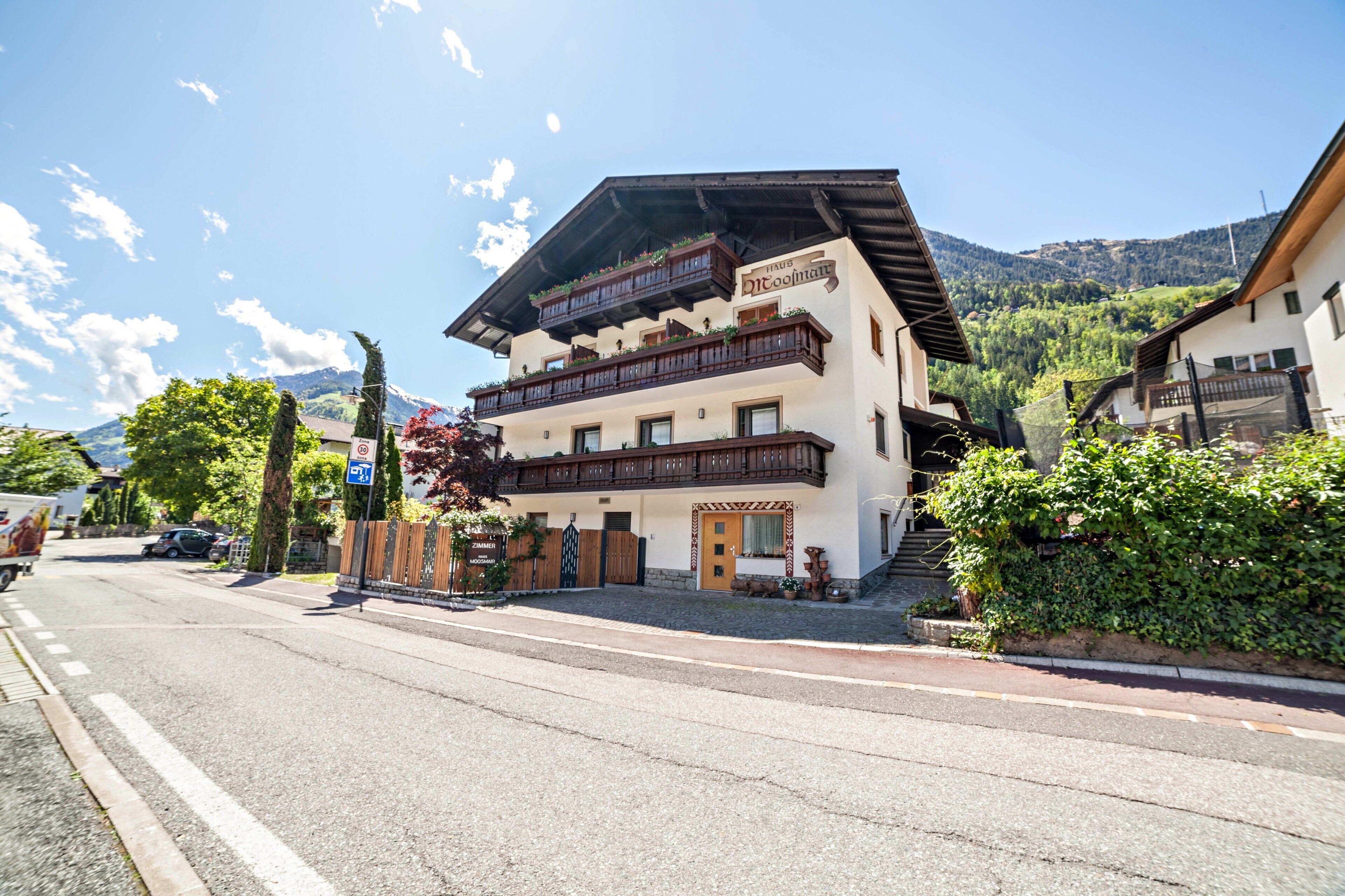 Esterni