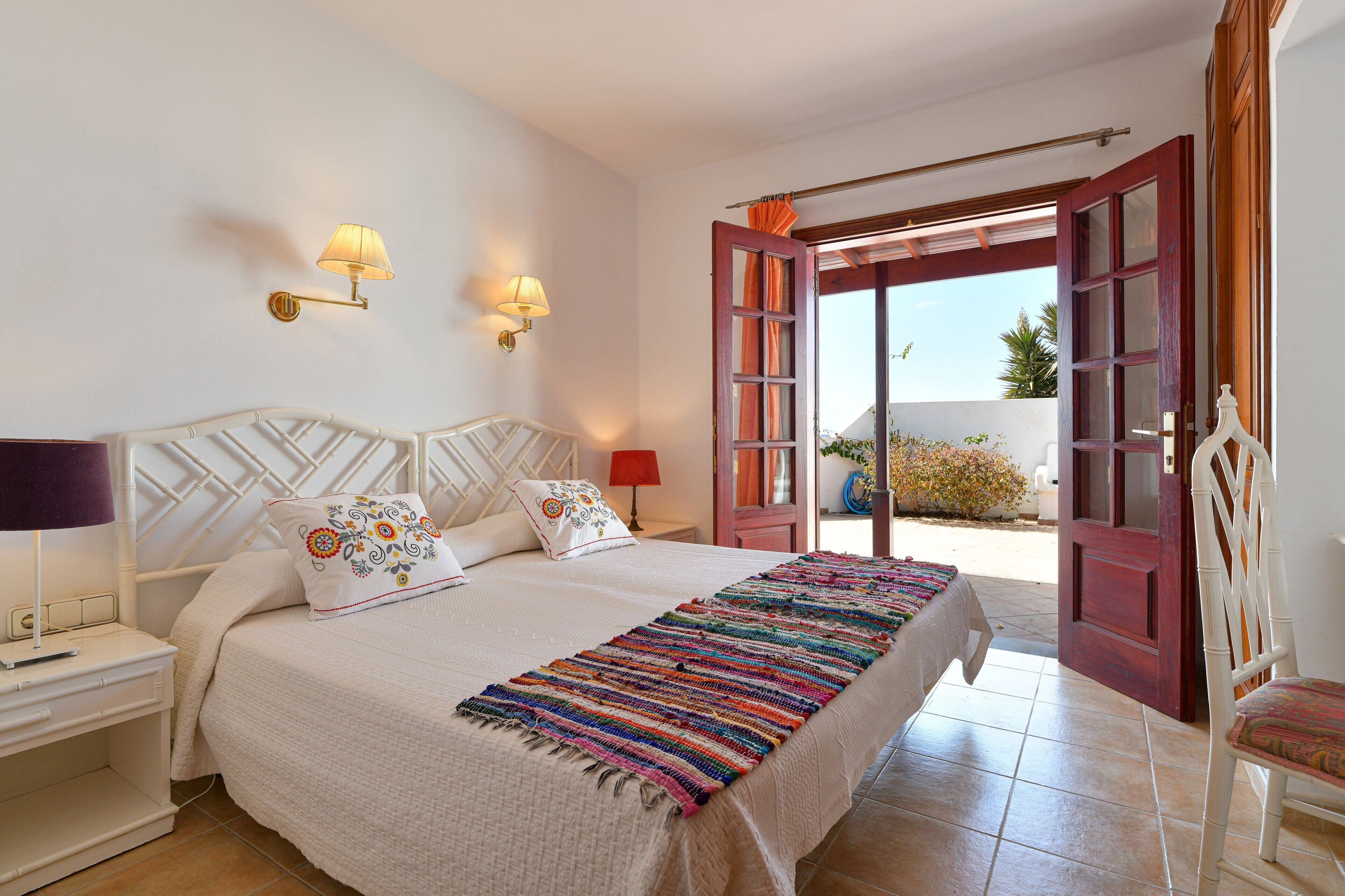 3 habitaciones, tabla de planchar con plancha y wifi gratis 