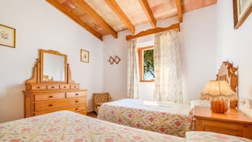 1 chambre, Wi-Fi gratuit, draps fournis