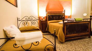 2 Schlafzimmer, Bügeleisen/Bügelbrett, Internetzugang, Bettwäsche