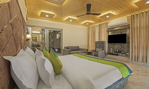 Deluxe Room | Desk, soundproofing, rollaway beds, free WiFi - Treebo Ortus Residency (Dharamshala)