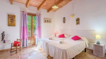 3 chambres, fer et planche Ă repasser, Wi-Fi gratuit, draps fournis