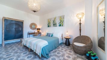 1 soverom, strykejern/-brett, wi-fi (inkludert) og sengetøy