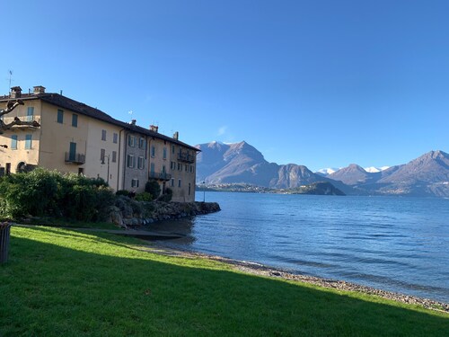 Apartment Casa Royale Appartamento Acqua with Wi-Fi, A/C & Balcony