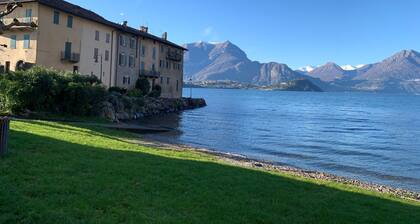 Apartment Casa Royale Appartamento Acqua with Wi-Fi, A/C & Balcony