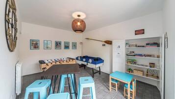 Spielezimmer