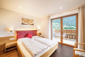 1 camera, Wi-Fi gratuito, lenzuola