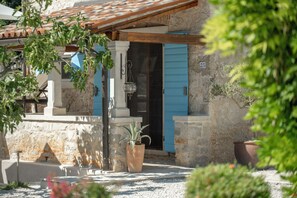 Exterior detail - 2B Entire Holiday Home. Pool, Parking, Pergola, Private. Quiet Village Location. (Vrsar)