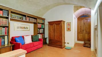 Panoramic Apartment | Living area | Flat-screen TV