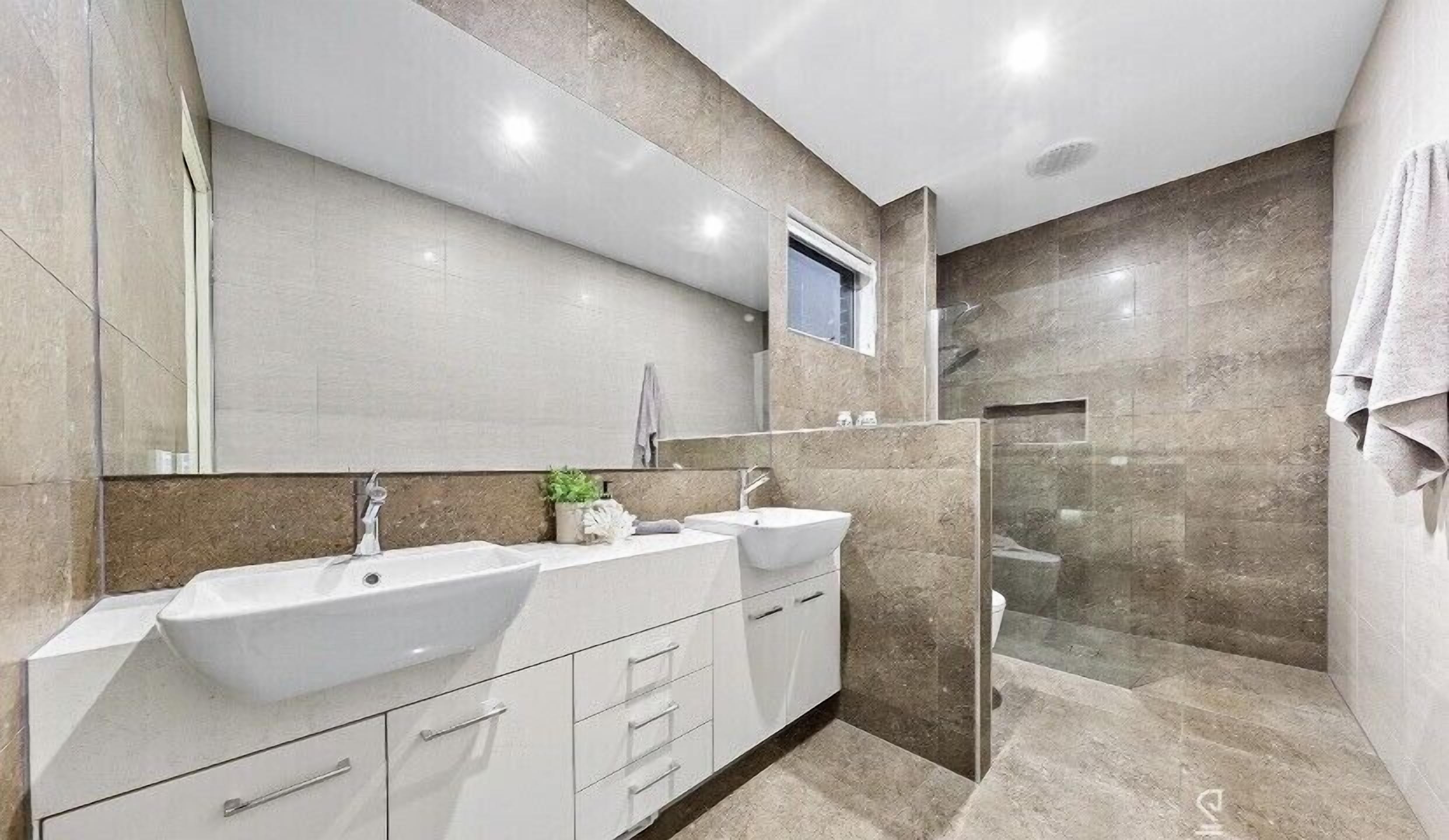 Lifestyle by the Lake — image 20