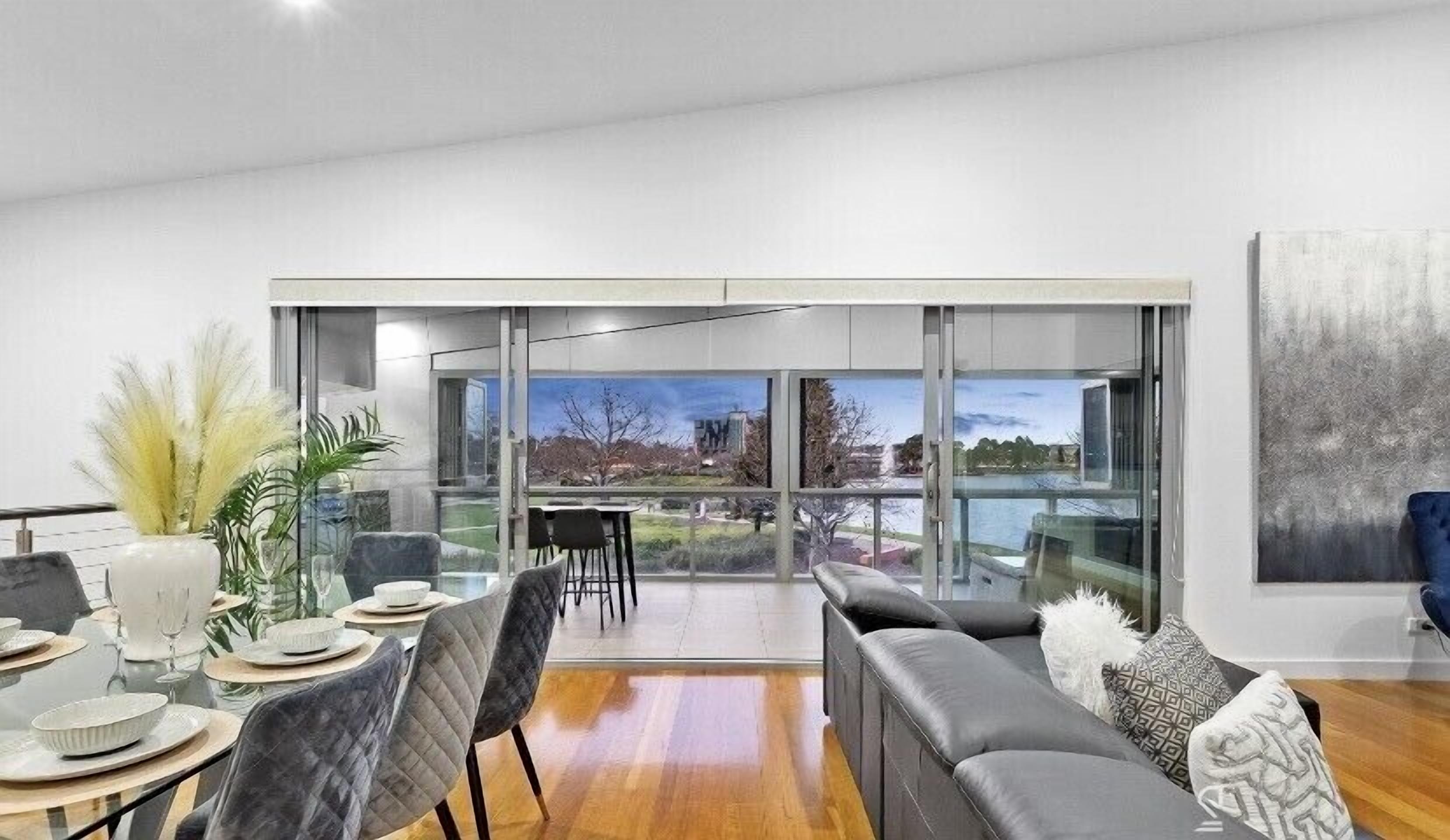 Lifestyle by the Lake — image 7