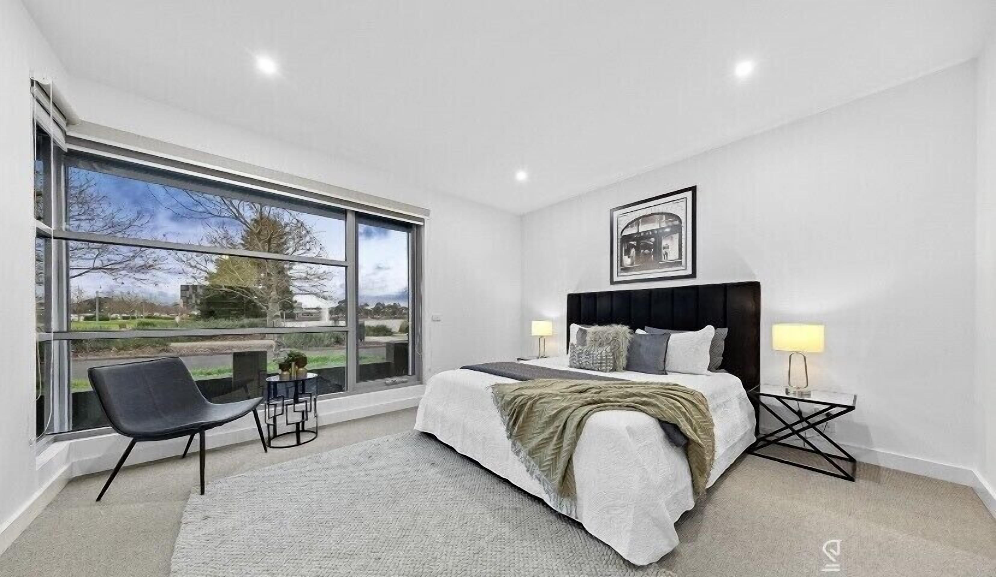 Lifestyle by the Lake — image 18