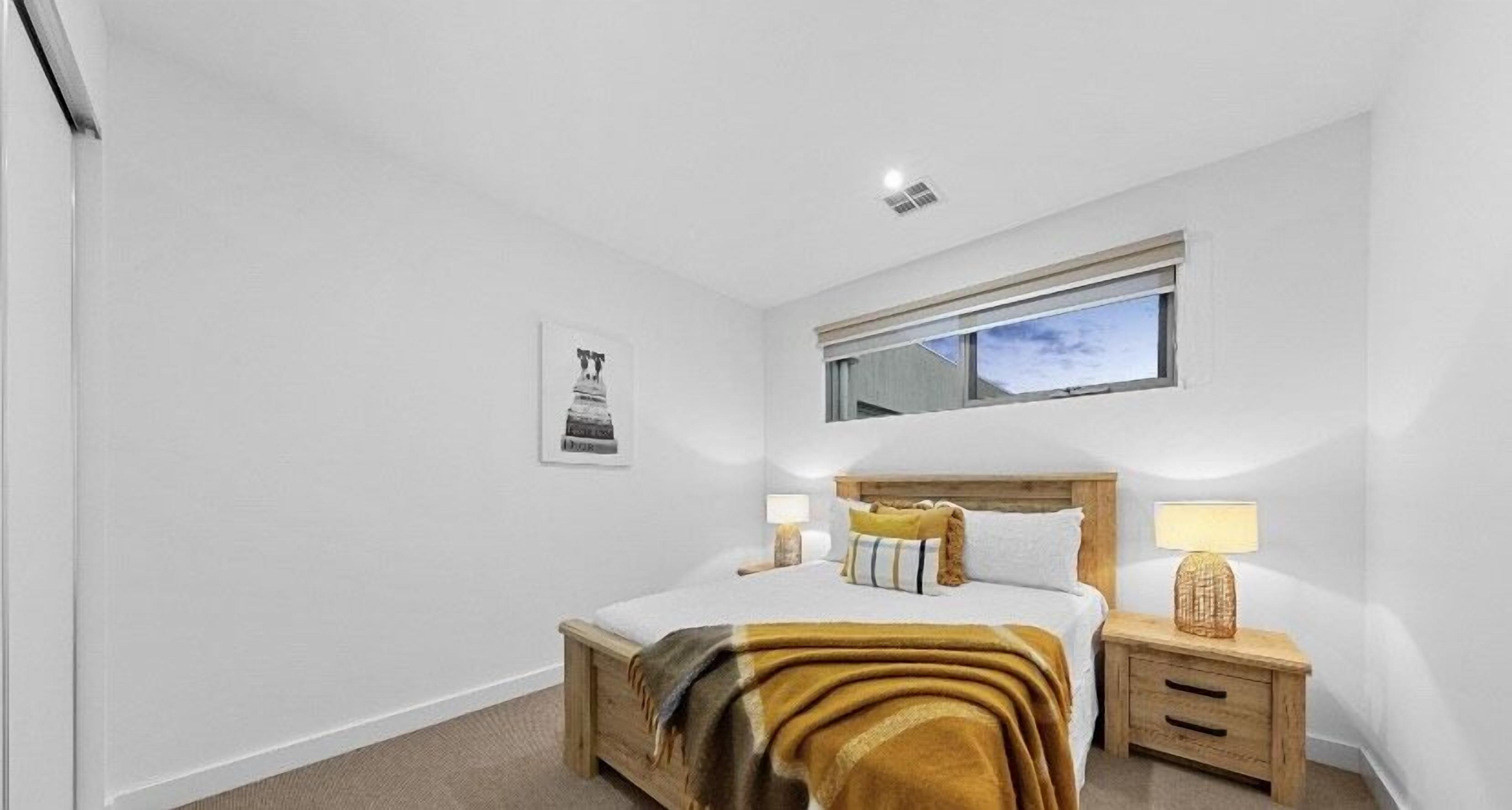 Lifestyle by the Lake — image 21