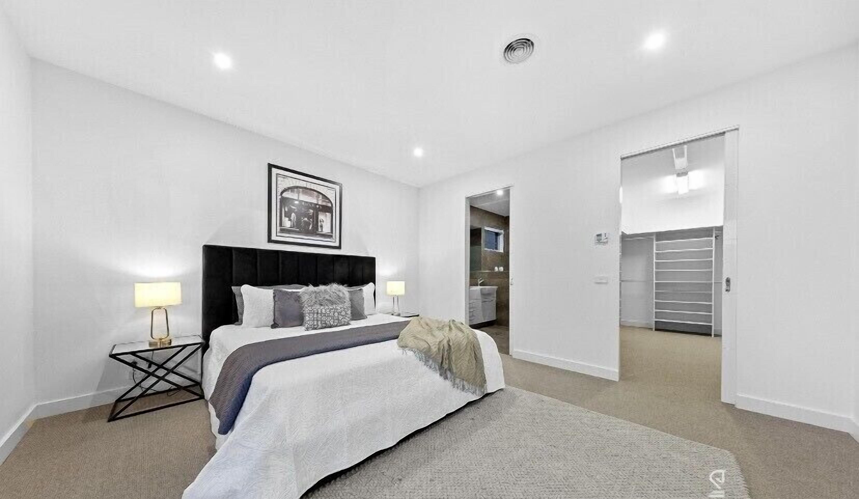 Lifestyle by the Lake — image 19