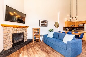 Älytelevisio, takka, Netflix, suoratoistopalvelut