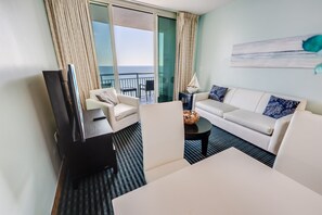 TV - Amazing Top Floor Penthouse,One of the Best Views! (Myrtle Beach)