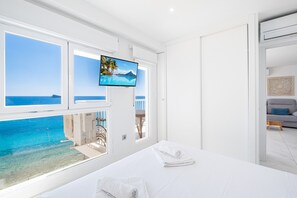 2 slaapkamers, een strijkplank/strijkijzer, gratis wifi, beddengoed