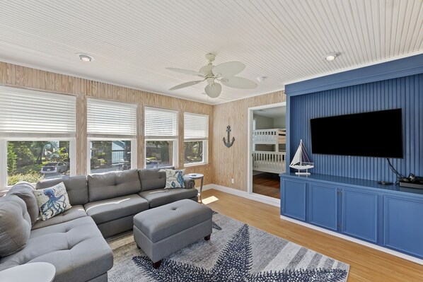 تلفزيون، كرة قدم الطاولة، تنس طاولة