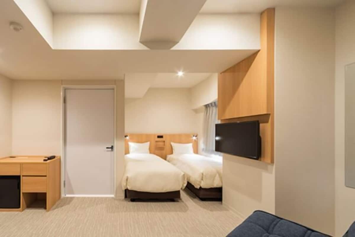 Wifi gratis y ropa de cama