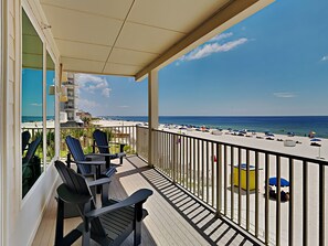 Property grounds - Sea Glass #201 | Beachfront Condo, Amazing Views! (Gulf Shores)