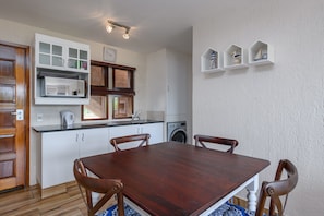 In-room dining - San Lameer Villa Rentals 10423 (Southbroom)