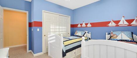 3 bedrooms, iron/ironing board