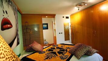 3 camere, ferro/asse da stiro, Wi-Fi gratuito, lenzuola