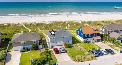 Classic Oceanfront Beach Cottage by Oceanana Pier