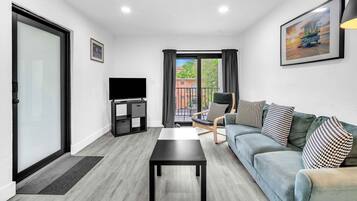 Télévision, espaces bureaux