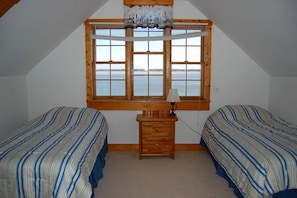 4 bedrooms, free WiFi