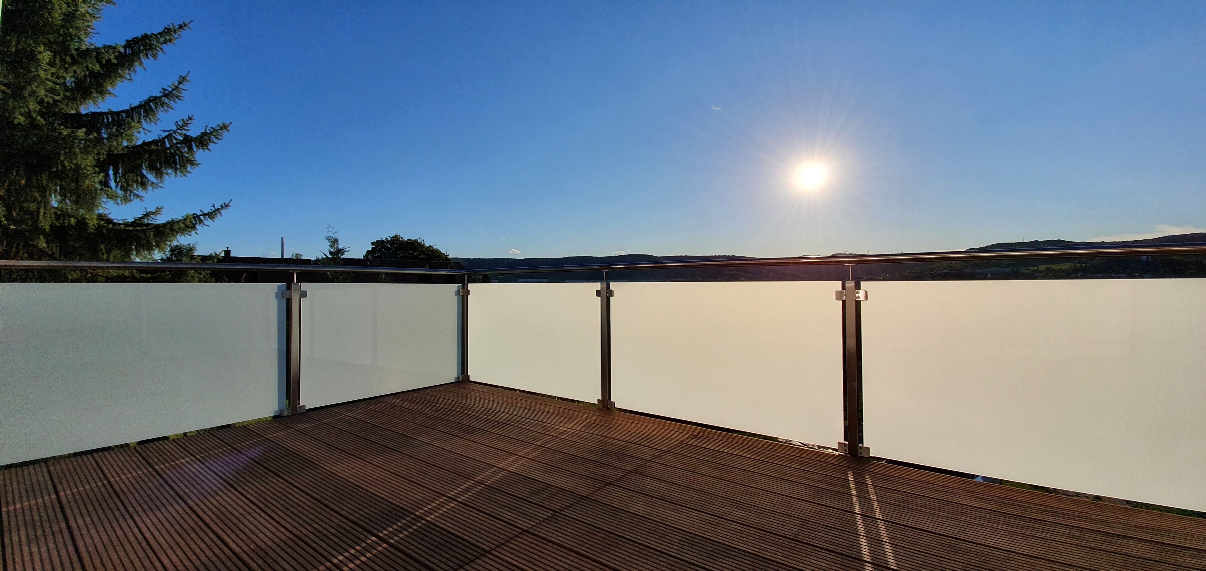 Fantastic chalet house in Jena - enjoy panoramic views, pool and fireplace!