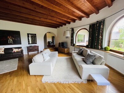 Forsthaus Zerbe / Espenschied, newly renovated with spacious garden