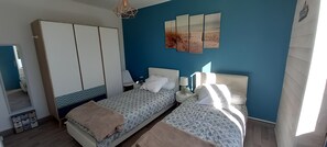 5 chambres, fer et planche à repasser, Wi-Fi