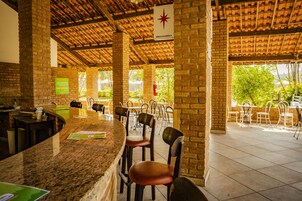 泳池景观，每天营业