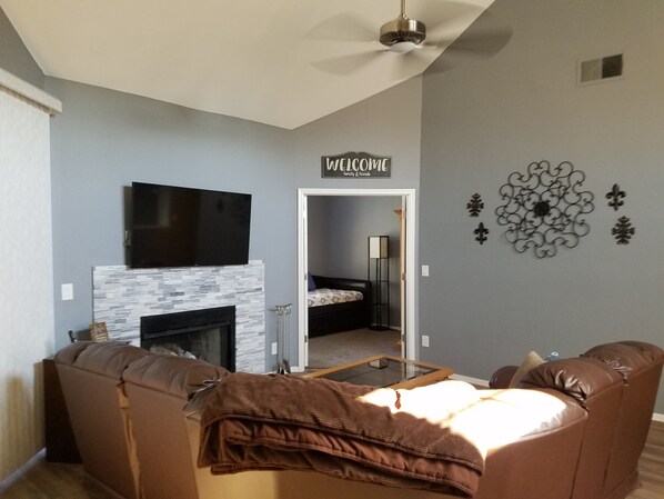 Living room - Park Center Casitas (Mesa)