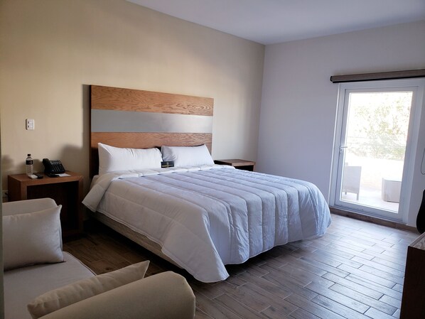 Caja de seguridad en la habitación y decoración personalizada