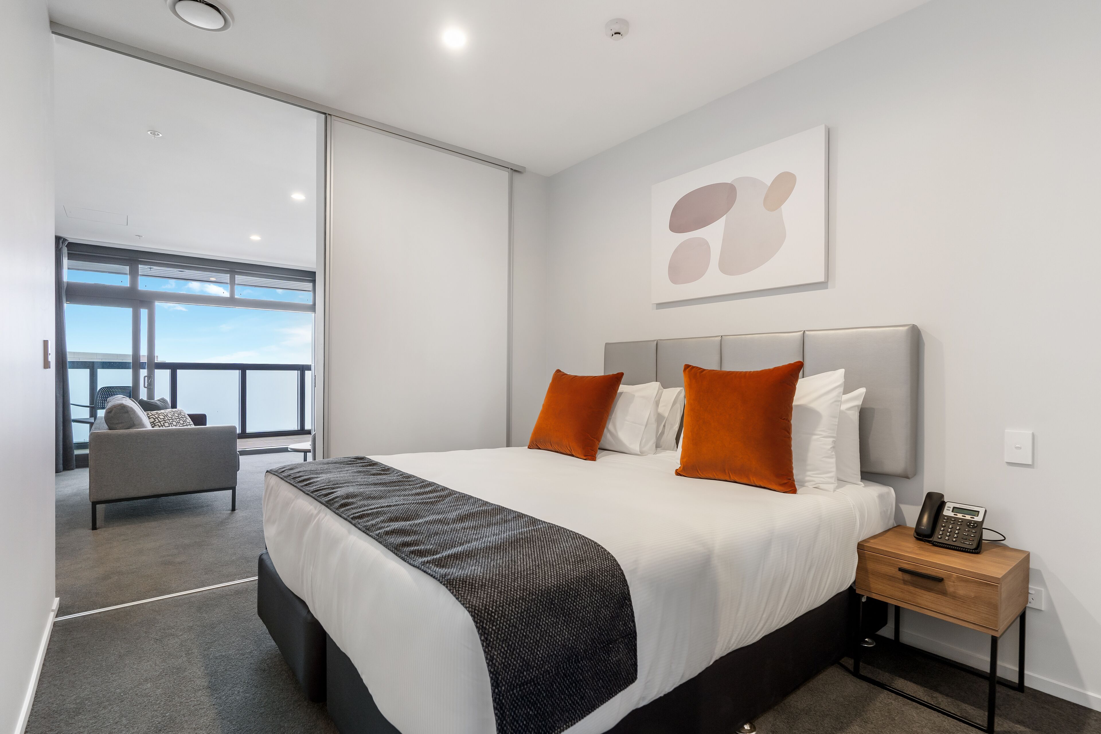 deluxe apartment, 1 bedroom, kitchen (top floor, non-motorway facing) | 1 bedroom, blackout curtains, soundproofing, iron/ironing board