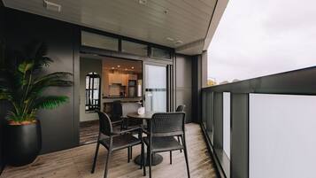 Appartement, 2 chambres, cuisine (King) | Terrasse/Patio